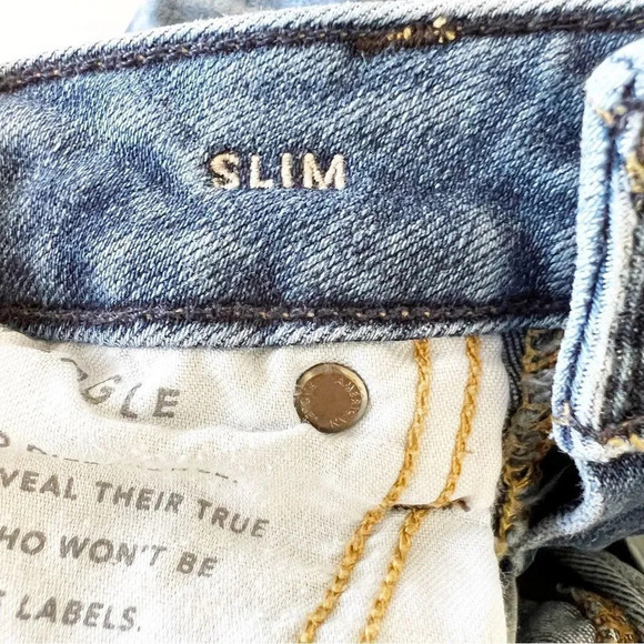 American Eagle Slim Destroyed Jeans 26 X 28 Youth‎ Tween Light Blue Denim Ripped - Picture 6 of 11